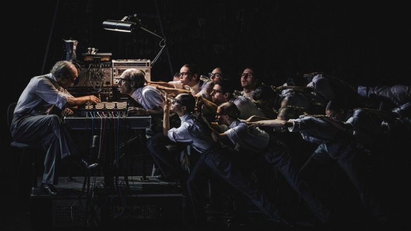 Foto di scena. Ballerini