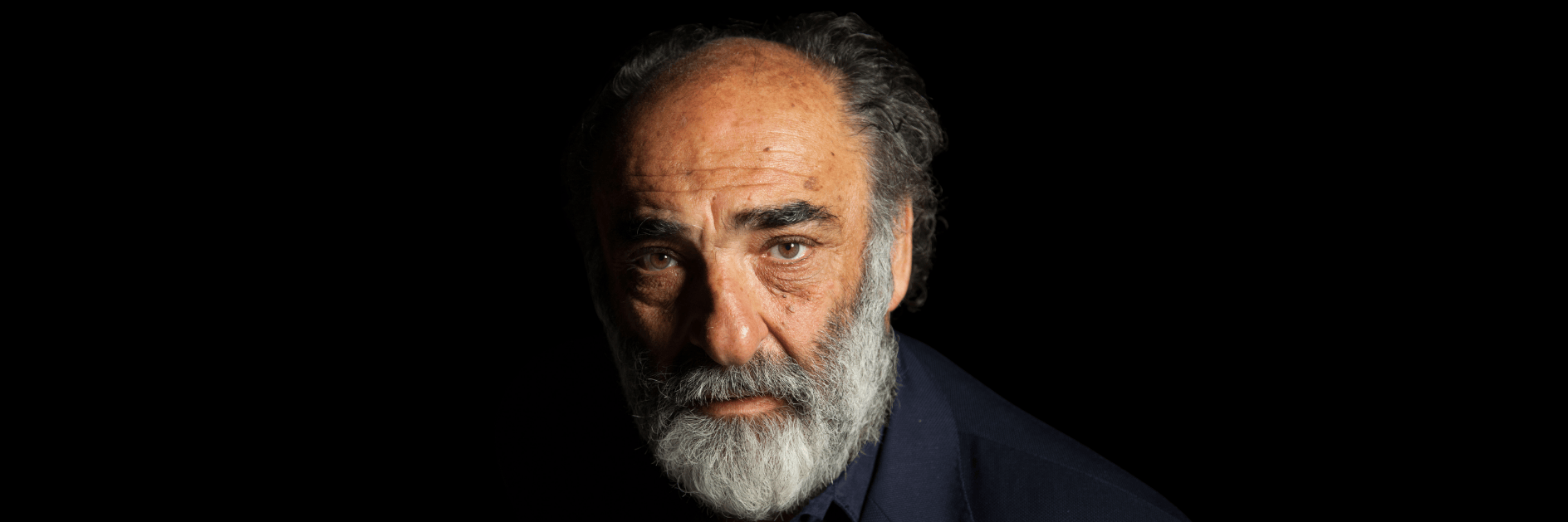 immagine in primo piano dell'attore Alessandro Haber